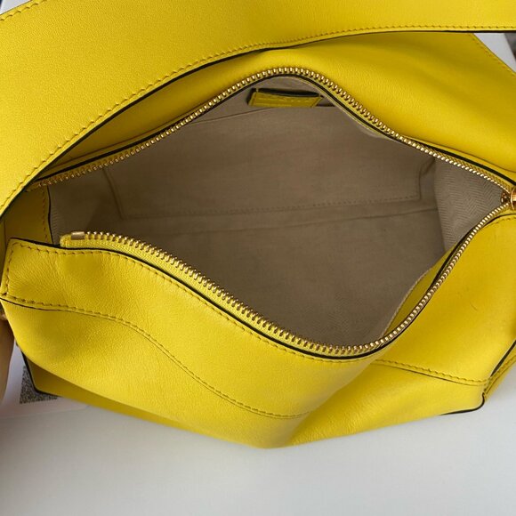 LOEWE Discontinued Hobo Puzzle Leather Shoulder Bag in Lemon - Picture 9 of 13